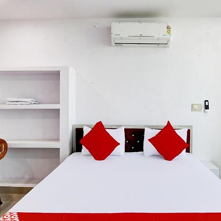 Hotel O Blue Beach Cottage Gopālpur Exteriör bild