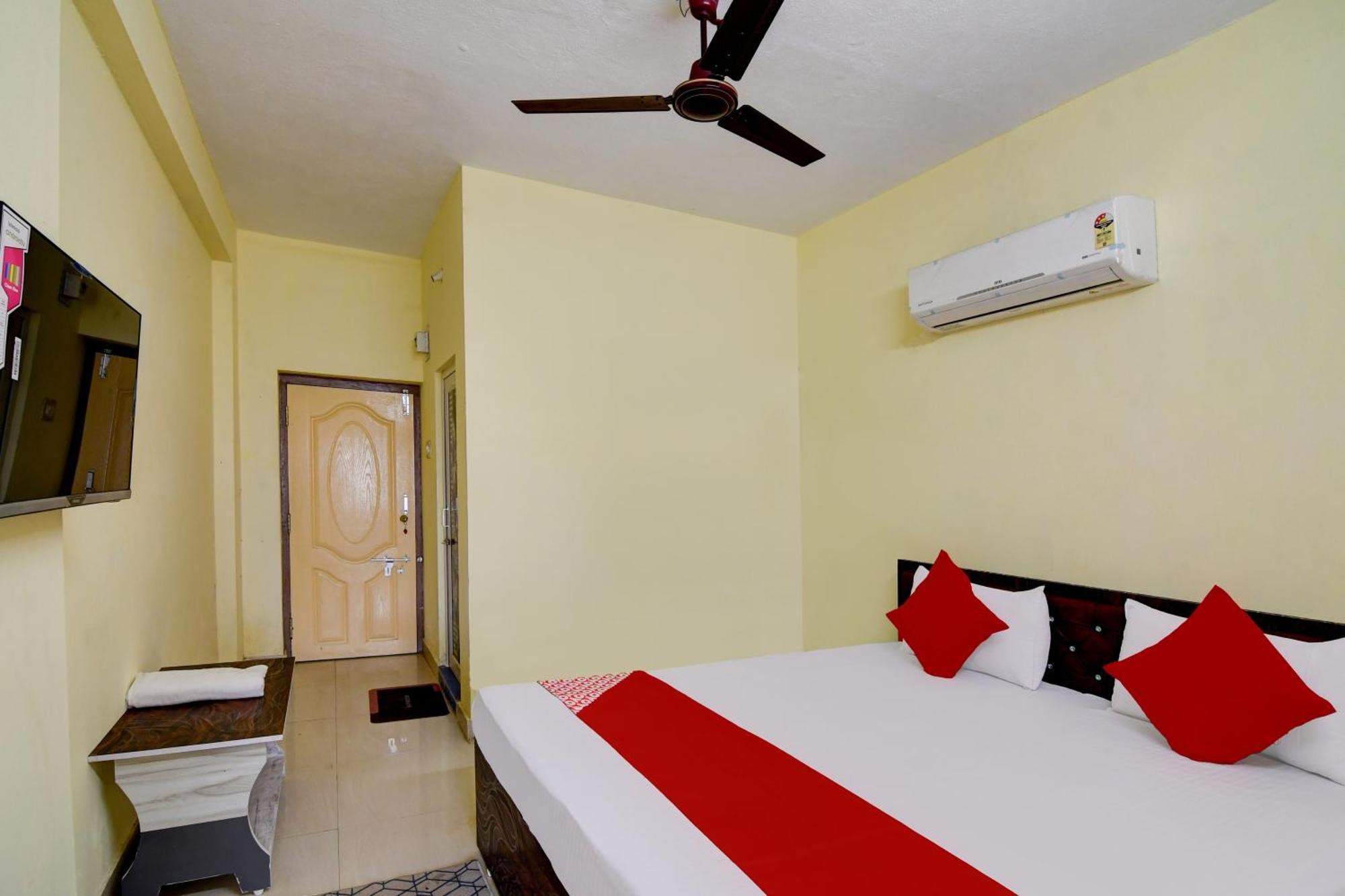 Hotel O Blue Beach Cottage Gopālpur Exteriör bild